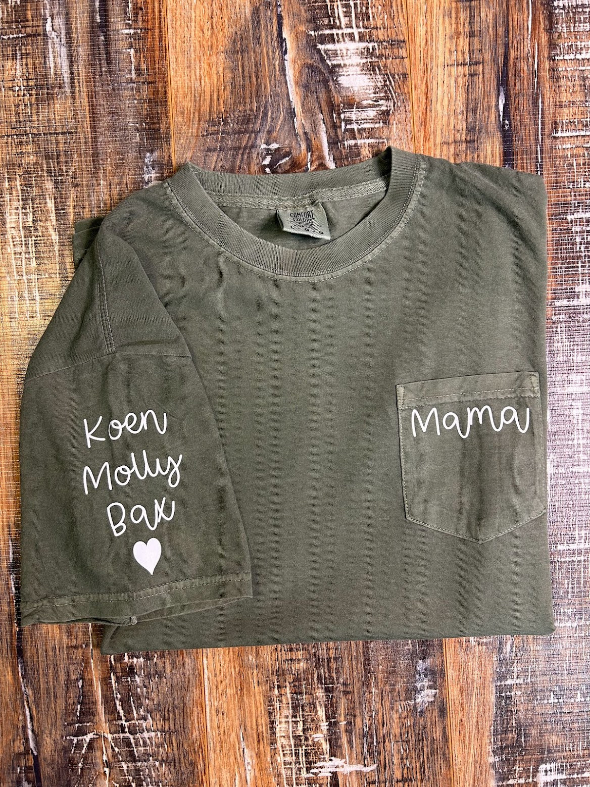 Mama long sleeve Pocket Tee