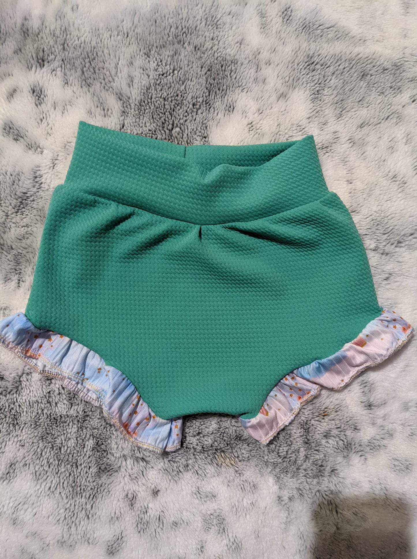 2t ruffle bummies